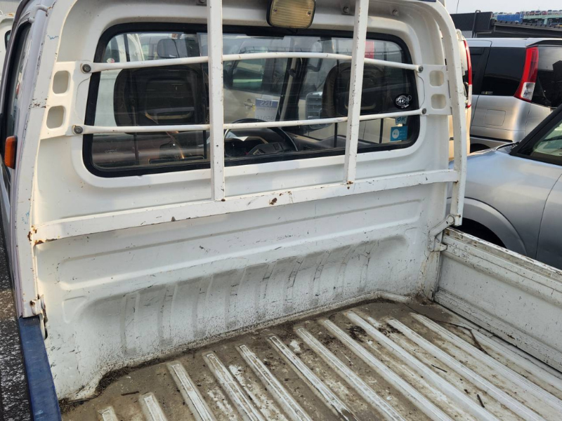 Honda Acty Truck HA2 Attack 4WD MT4 1988 - Image 6