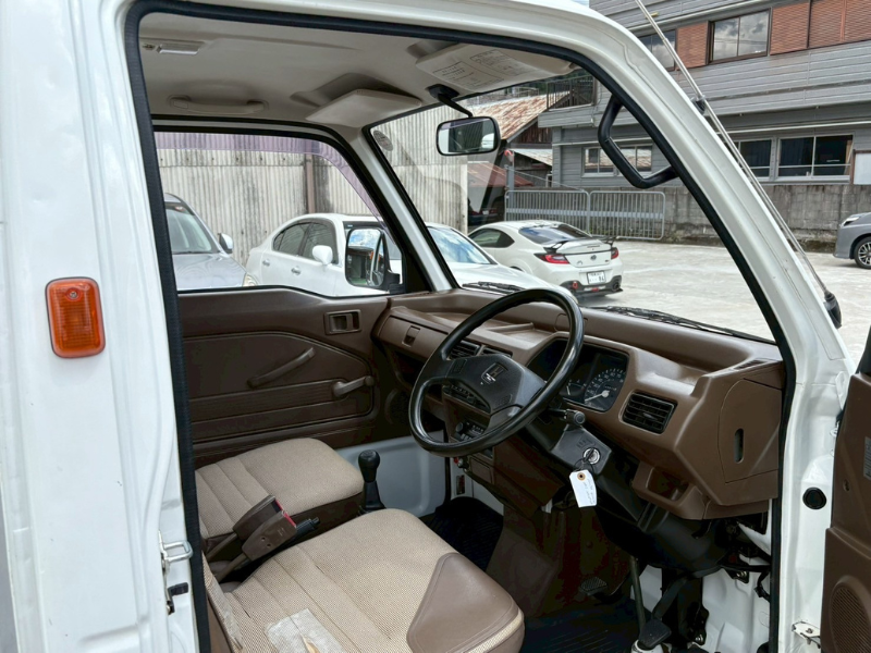 Honda Acty Truck HA2 SDX 4WD MT5 1989 - Image 13