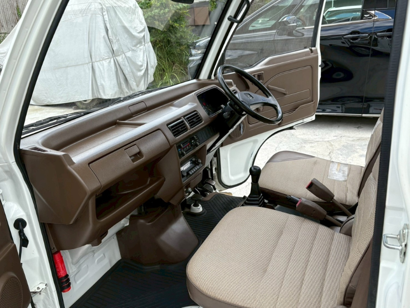 Honda Acty Truck HA2 SDX 4WD MT5 1989 - Image 12